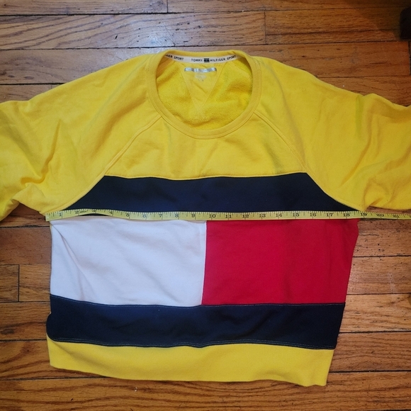 Y2K Cropped Tommy Hilfiger Yellow Retro Logo Crewneck Sweater L - Picture 5 of 8